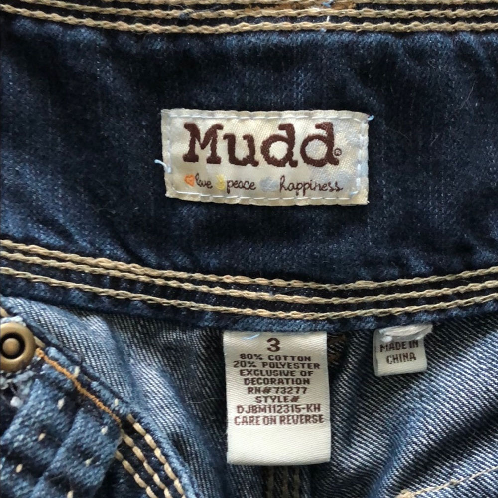🦋 3/$30 Mudd Jean shorts - Picture 2 of 5